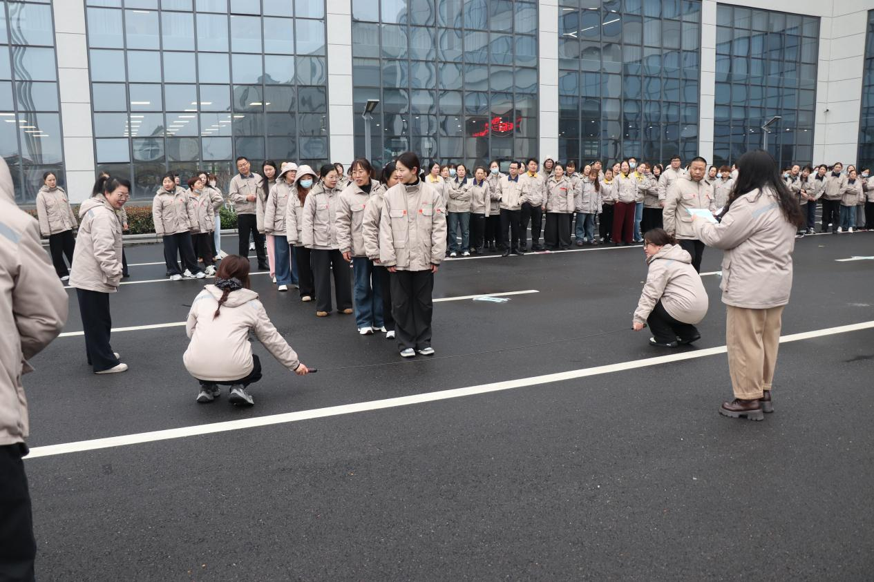 巾帼展风采，活力暖人心